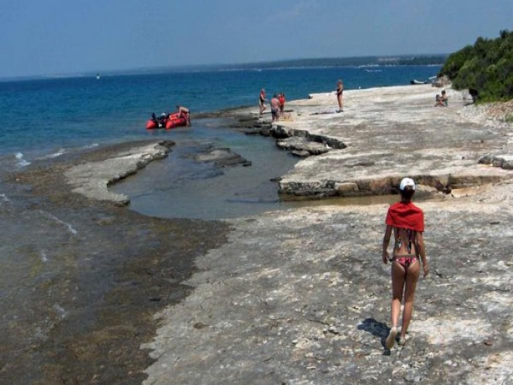 Villa Palatium I Fažana Buitenkant foto